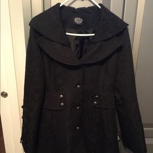 Detailed Hearts and Roses brocade jacket, M